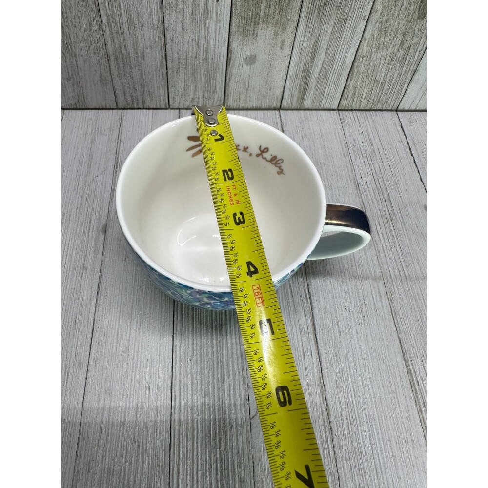 Lilly Pulitzer Set of 2 Blue Floral Tea Coffee Cups with Golden Handle 4" DIA - Picture 6 of 11